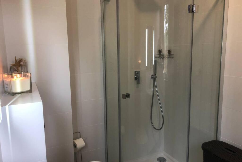Dwupoziomowy Apartament Nad Jeziorem W Lesie Lägenhet Augustów Exteriör bild